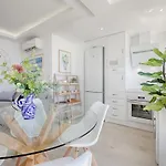 Apartment Hanami Avenida De Espana Sea Front